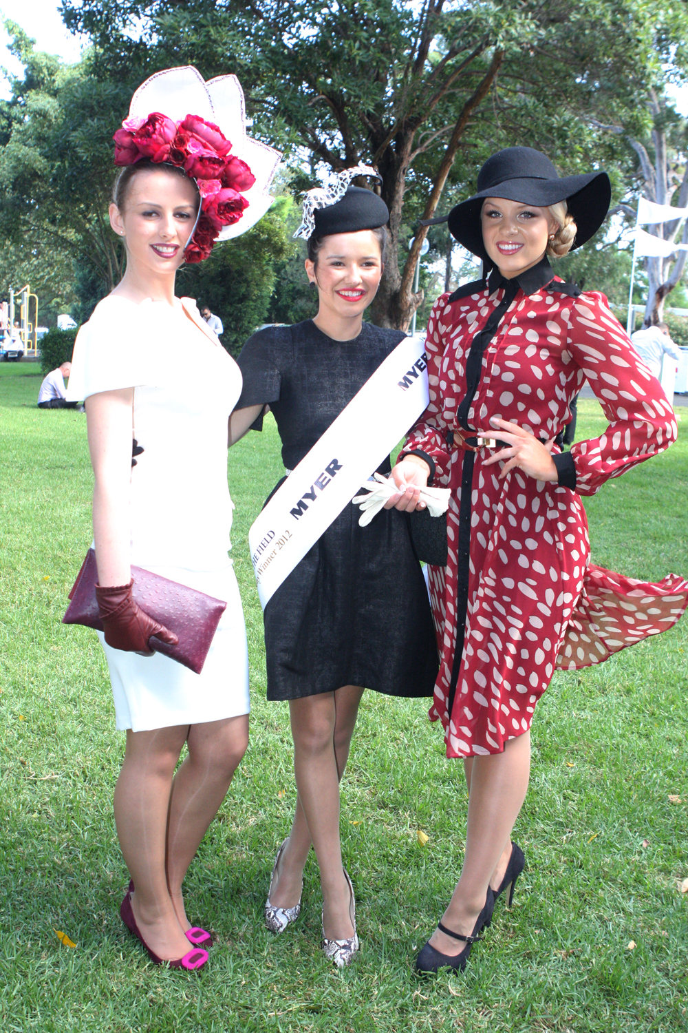 melbourne cup carnival hats