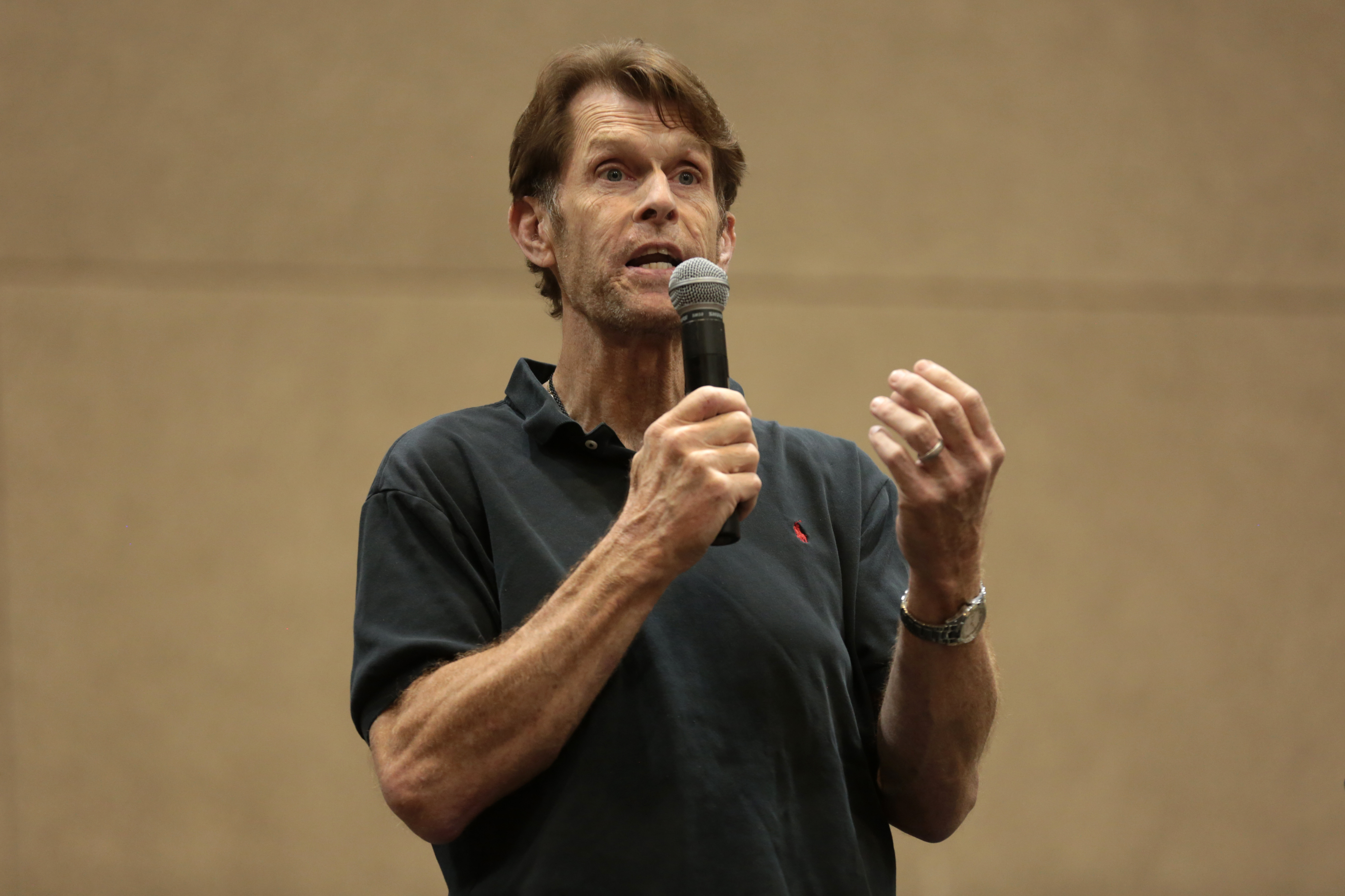 File:Kevin Conroy (34959287275).jpg - Wikimedia Commons