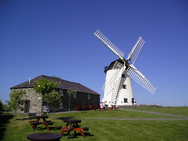 File:Melin Wynt Llynnon - geograph.org.uk - 17269.jpg