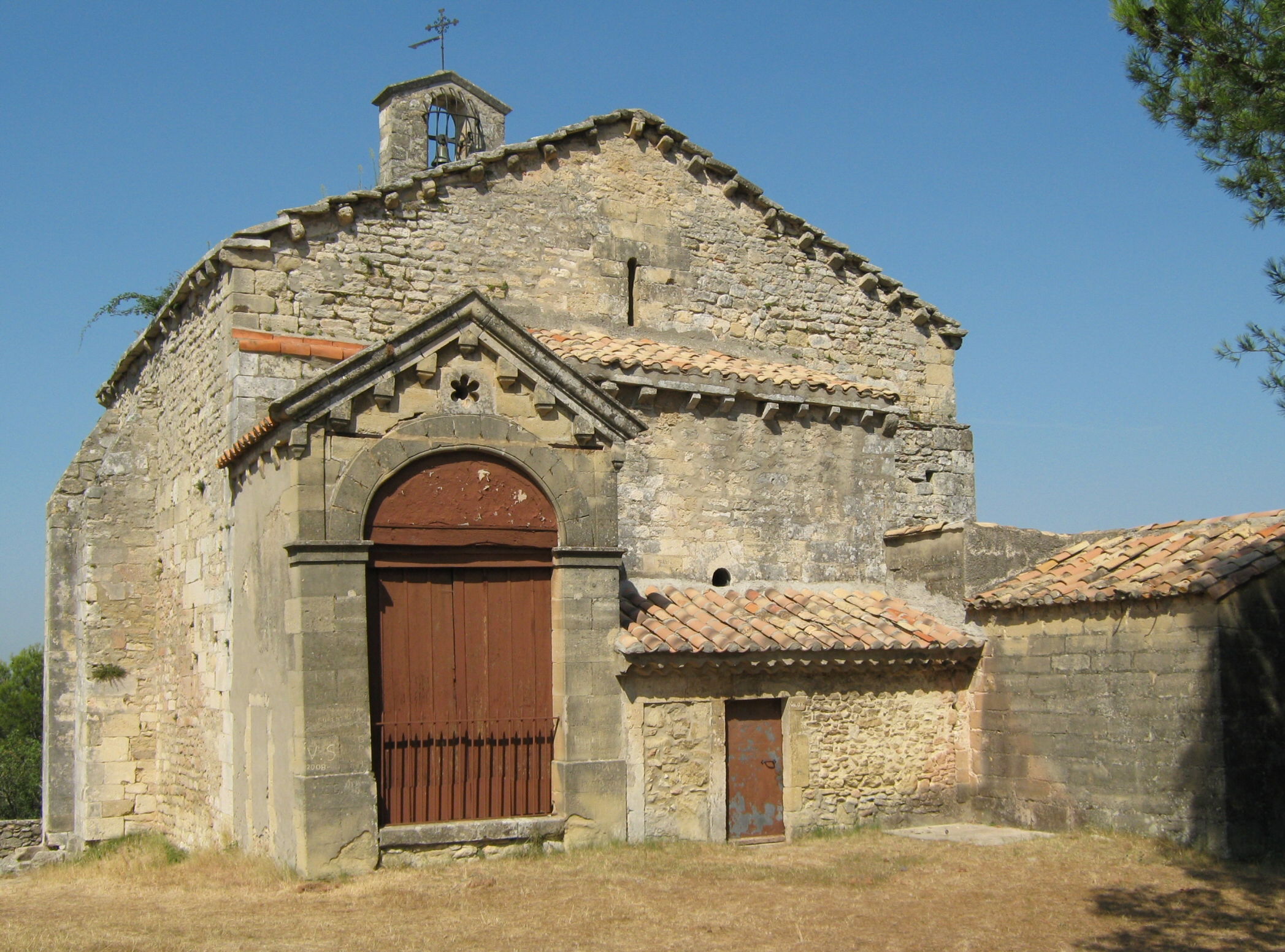 Chapelle Notre Dame du Château  France Provence-Alpes-Côte d'Azur Bouches-du-Rhône Saint-Étienne-du-Grès 13103