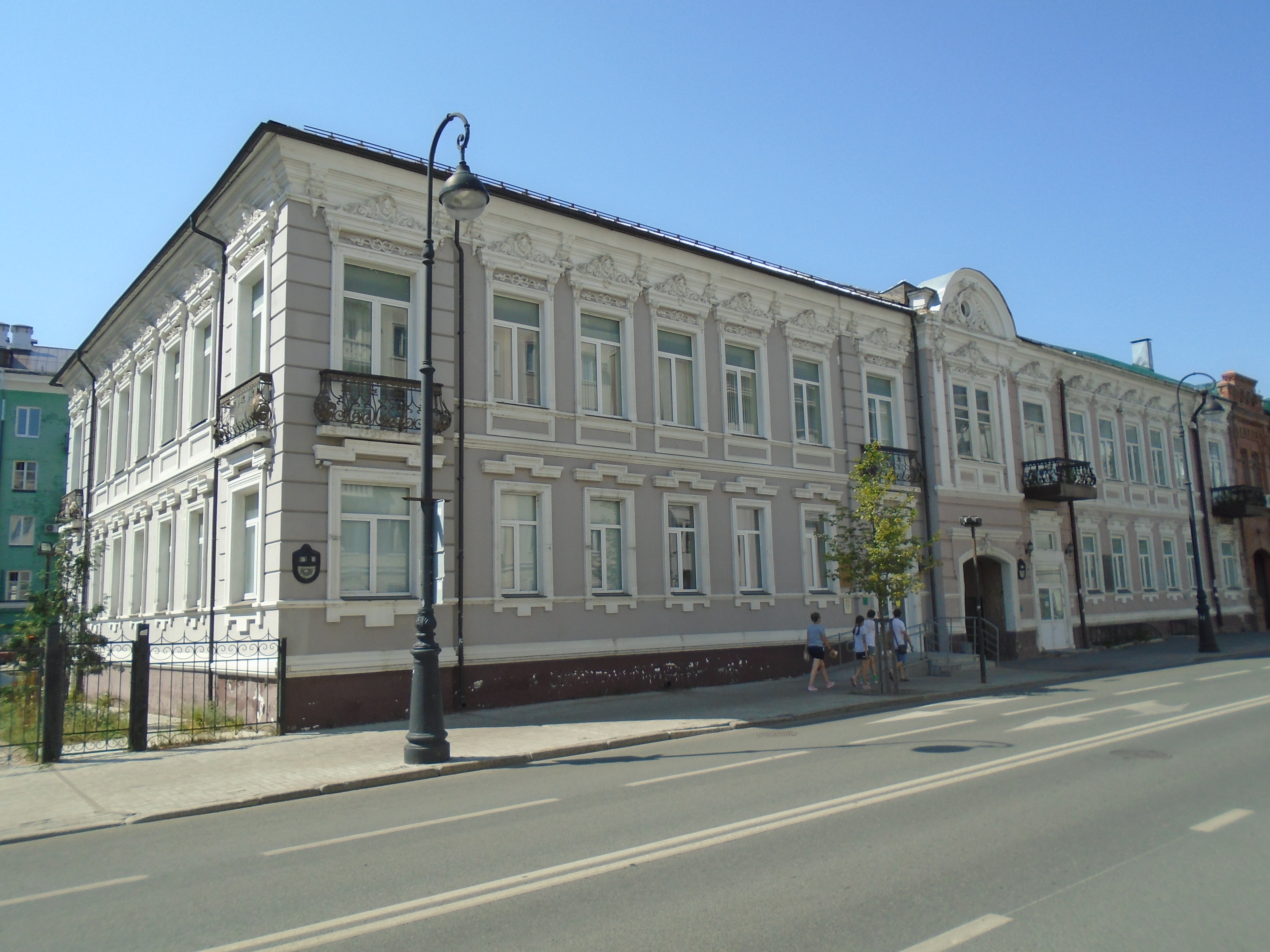 File:Ostrovsky Street 6, Kazan (2021-08-03) 02.jpg - Wikimedia Commons