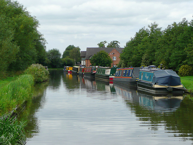 File:Staffordshire and Worcestershire Canal, Acton Trussell, Staffordshire - geograph.org.uk - 1200745.jpg