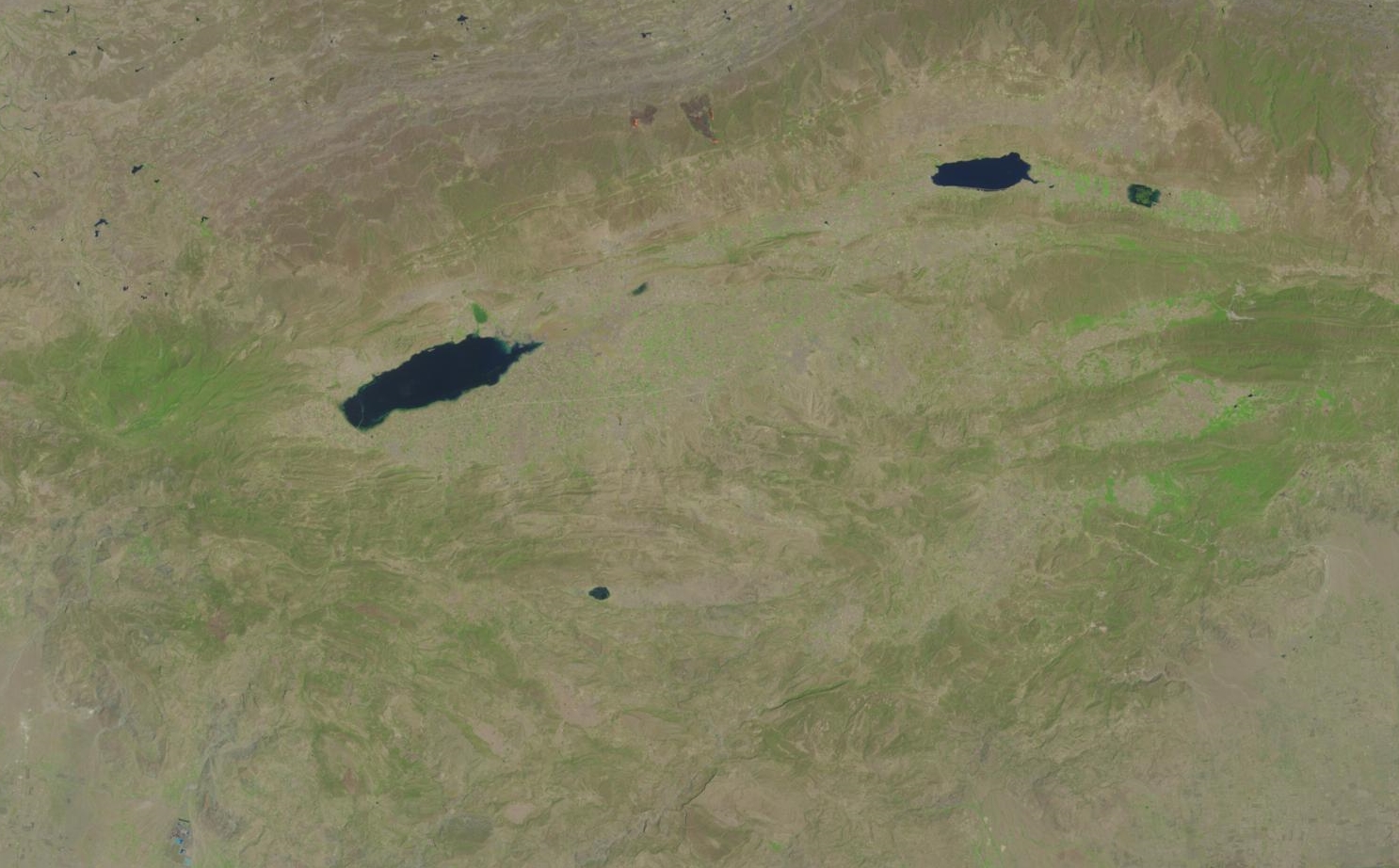 Езерото Uchhali се намира в Soon Valley