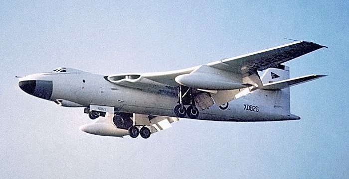 File:Valiant.vbomber.700pix.jpg