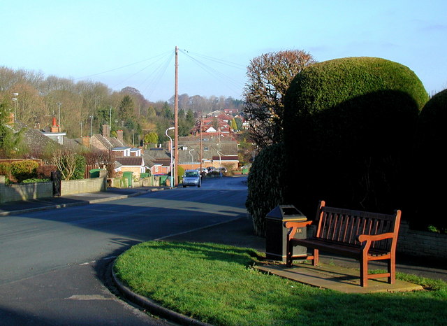 File:Valley Drive, Kirk Ella - geograph.org.uk - 1185804.jpg