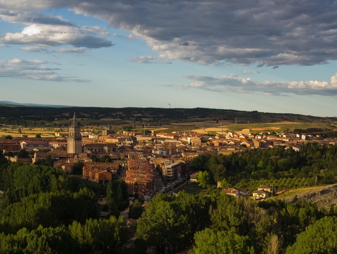 File:Vista de El Burgo de Osma desde el castillo de Osma (cropped).jpg