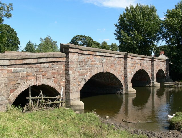 File Barrow upon Soar bridge geograph 516703.jpg