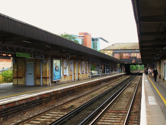 File:Bromley South station - geograph.org.uk - 937533.jpg