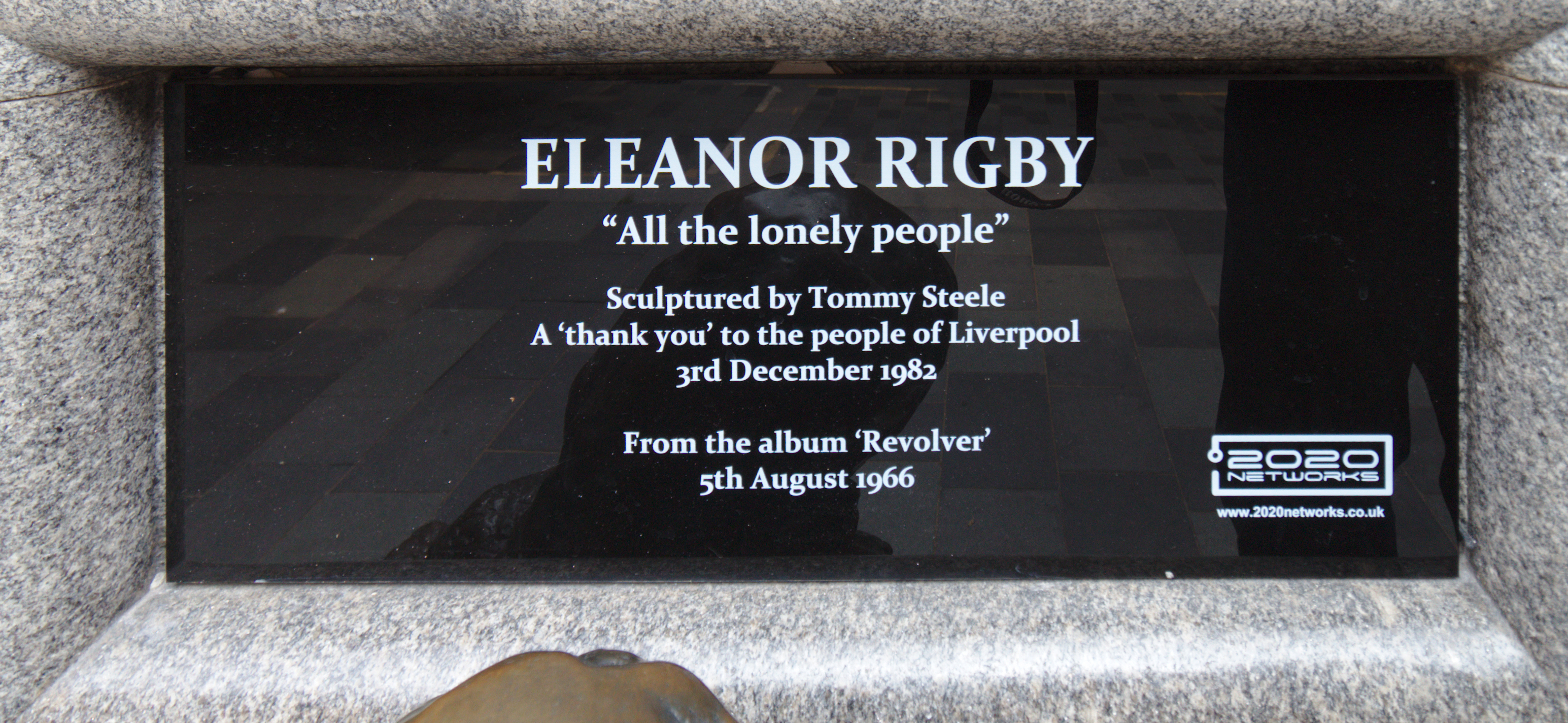 meaning behind eleanor rigby