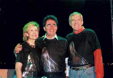 File:Kay Bailey Hutchison, Tom Leppert, and Santiago Calatrava.jpg