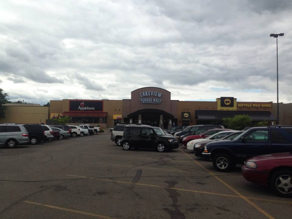 shoe dept in oakland mall