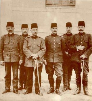 Mustafa_Kemal_in_Istanbul%2C_1909.jpg