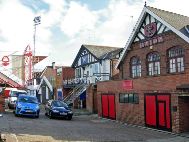 Small picture of Nottingham Britannia (Brit) Boat Club courtesy of Wikimedia Commons contributors