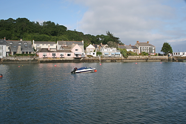 Penryn River - geograph.org.uk - 1378635