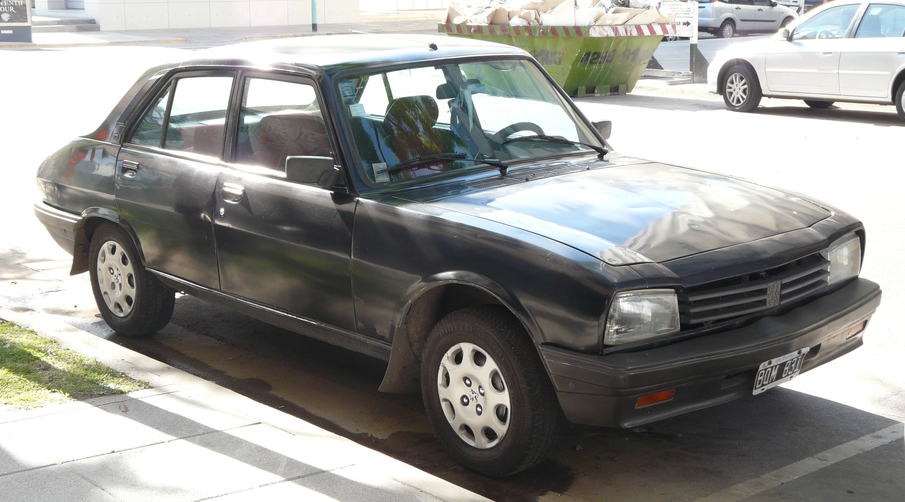 Fichier:Peugeot 504 Argentina.jpg — Wikipédia