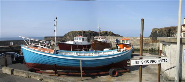 File:Portstewart Harbour - geograph.org.uk - 386377.jpg