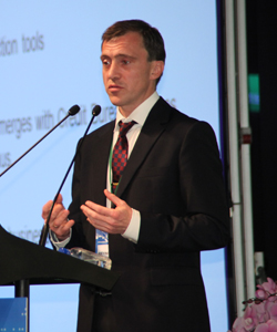 Reynir Gretarsson at a conference in Taipei.jpg