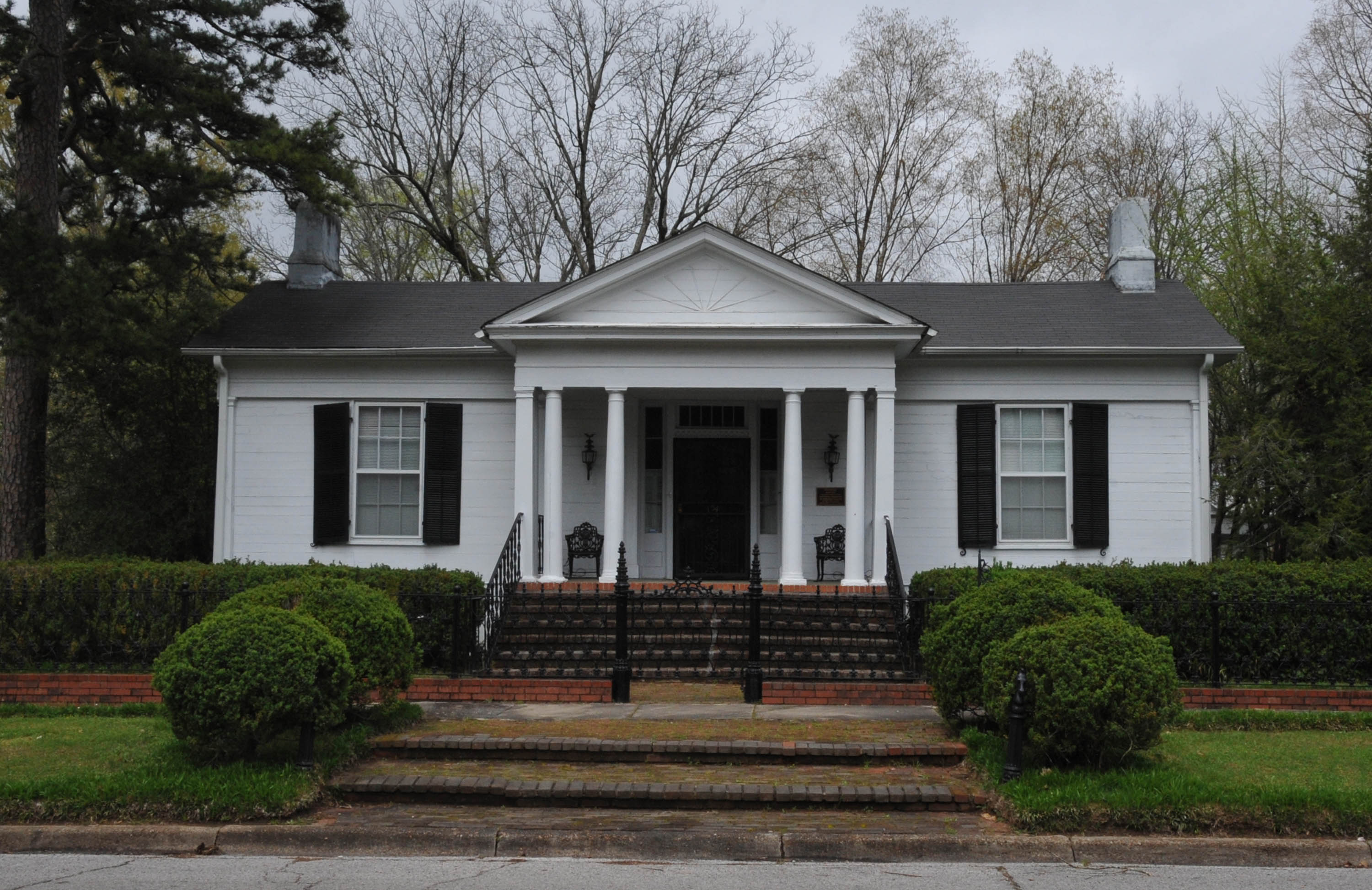 Photo of Southwest Holly Springs Historic District