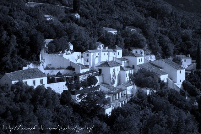 File:Serra da Arrábida, Setúbal - 2009-06-27.jpg