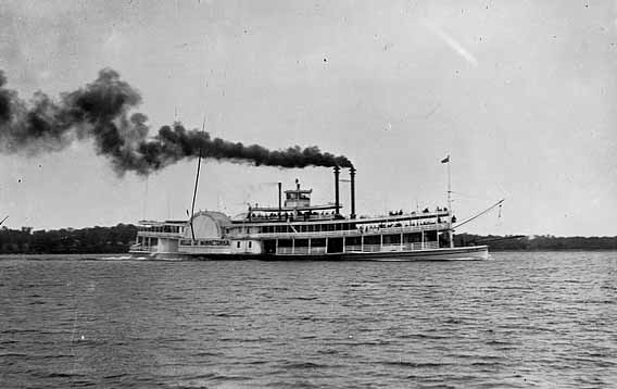 Steamer Belle of Minnetonka, Lake Minnetonka