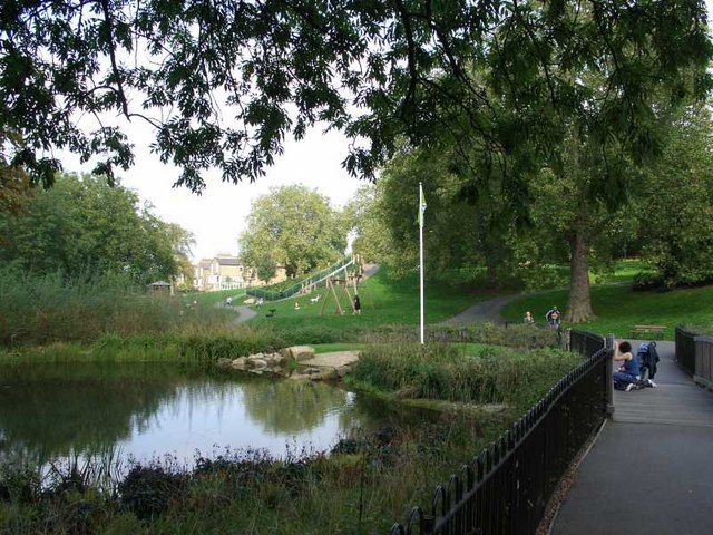 File:Telegraph Hill Lower Park - geograph.org.uk - 344768.jpg