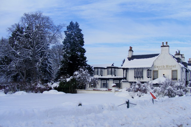 File:The Garth Hotel at Grantown - geograph.org.uk - 1155238.jpg