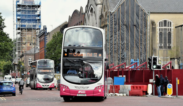 File:Two Metro buses, Donegall Street, Belfast (September 2016) - geograph.org.uk - 5099946.jpg