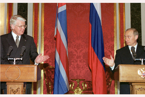 File:Vladimir Putin 19 April 2002-1.jpg