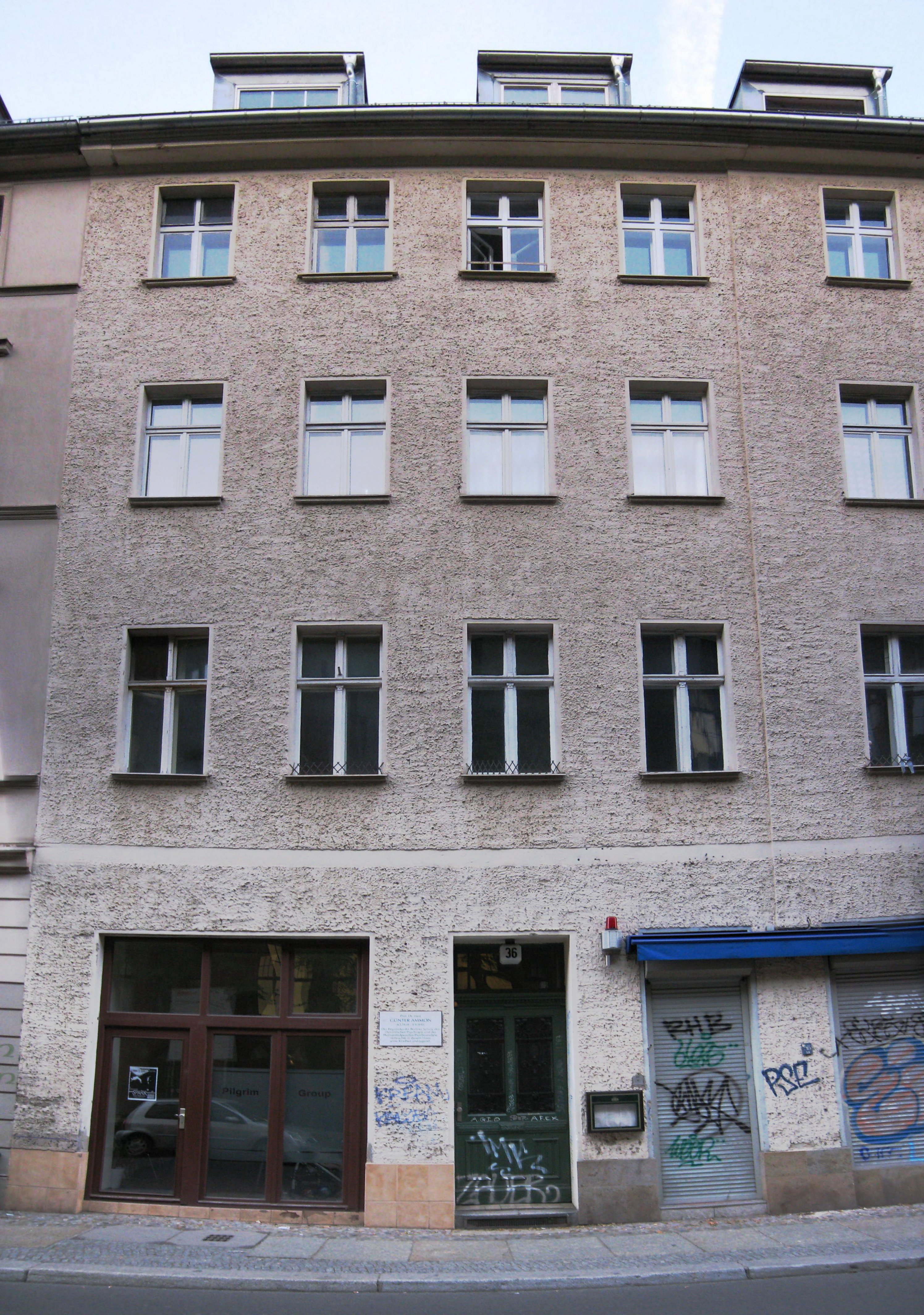 Im Haus [[Große Hamburger Straße