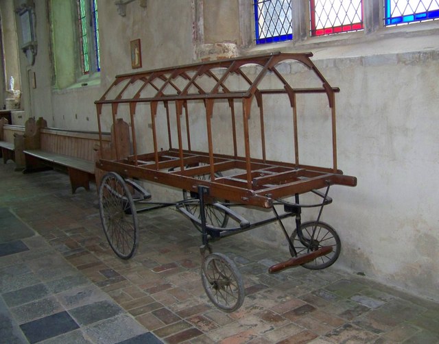 File:Bier, St Mary's Church, Worstead - geograph.org.uk - 772561.jpg