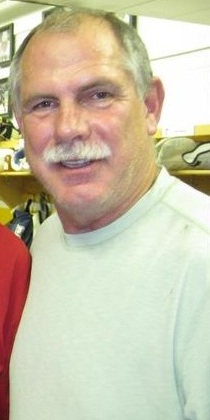 <span class="mw-page-title-main">Bruce Affleck</span> Canadian ice hockey player