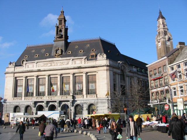 File:Charleroi - hôtel de ville - 2005-11-28 - 01.png