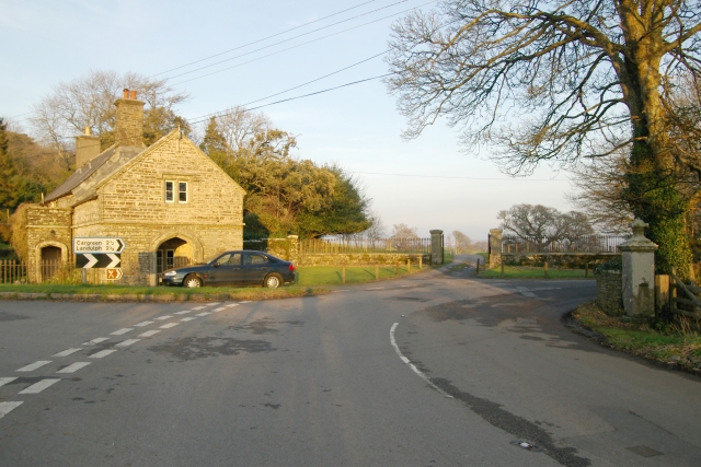 File:Entrance to Pentillie Castle, near Saltash - geograph.org.uk - 89277.jpg