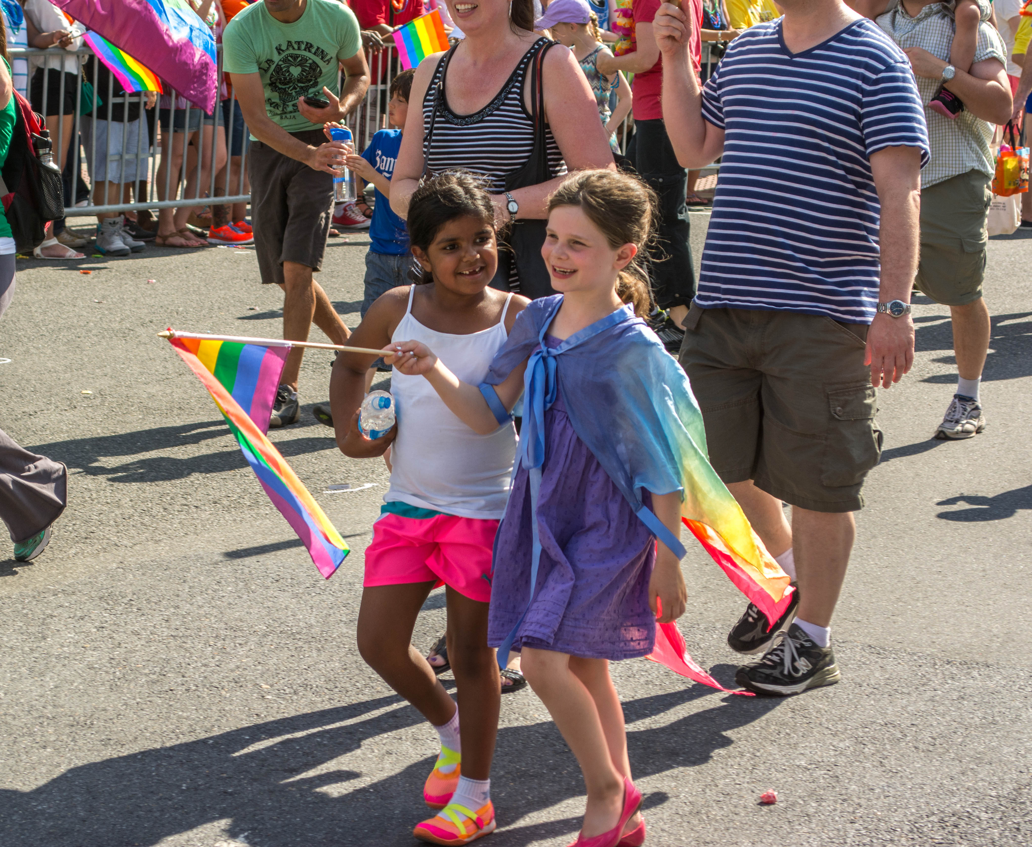 Gay pride friends - DC Capital Pride - 2014-06-07.jpg. 