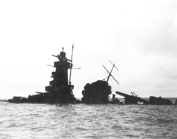 File:Graf Spee Wreck USNphoto 1.jpg