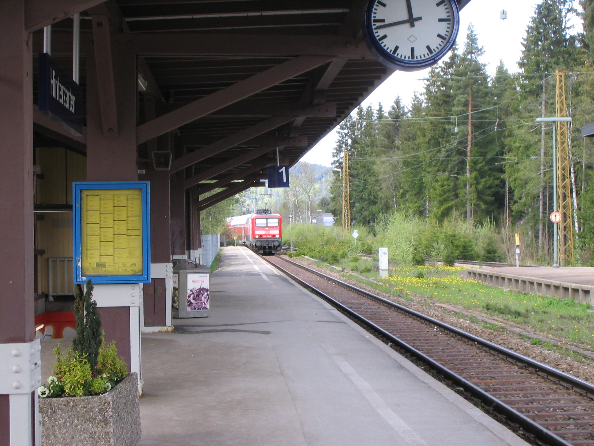 File:Jumelage Hinterzarten.jpg - Wikimedia Commons