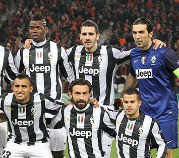 File:Juventus FC 2012-2013 players.jpg