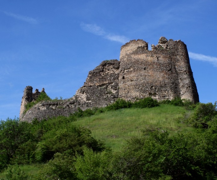 File:Kekhvi fortress 01.jpg