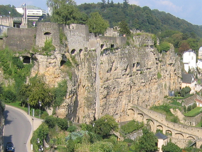 File:Luxembourg City Bock4 fromCorniche.jpg