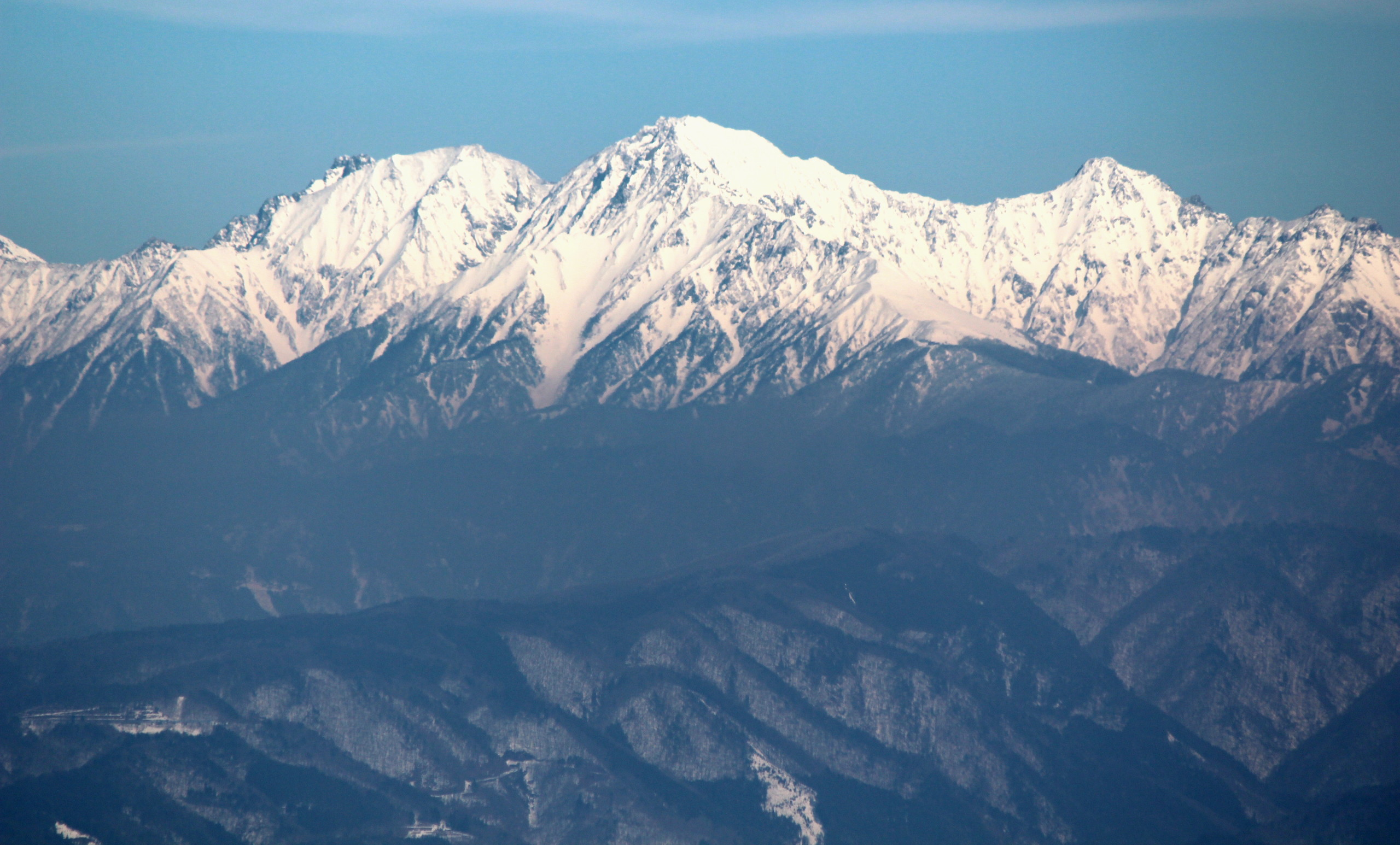 File:Mount Hotaka from Mount Kurai.jpg - Wikimedia Commons