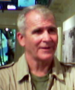 File:Oliver North 1.jpg