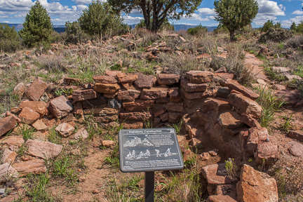 File:Shoofly Village - Prehistoric Construction.JPG