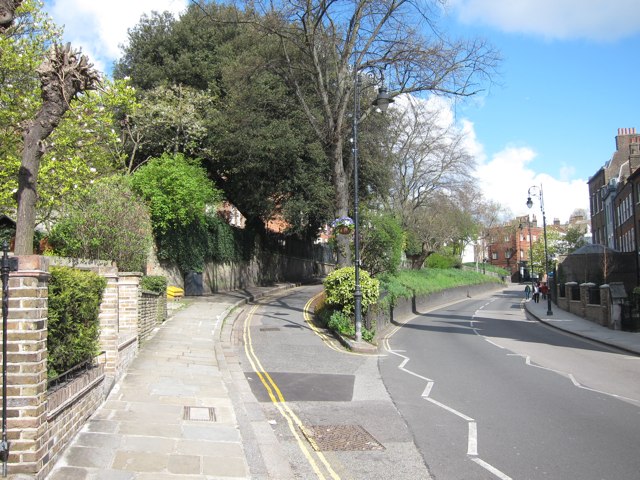 File:The Mount ^ Heath Street - geograph.org.uk - 2906703.jpg