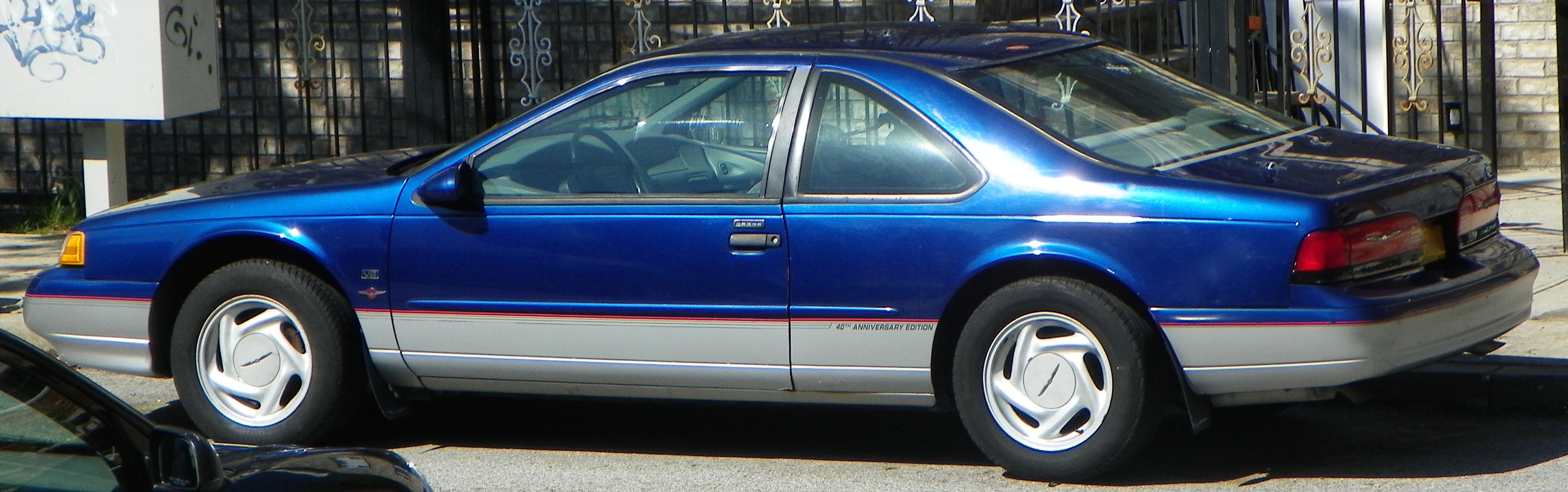 1995 Ford Thunderbird Anniversary Edition