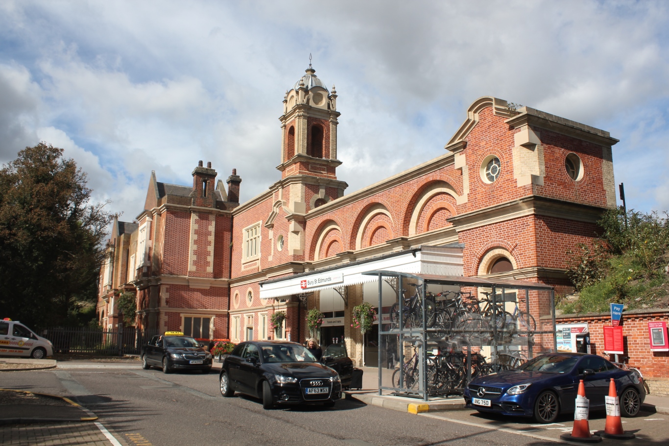 Bury St Edmunds railway station