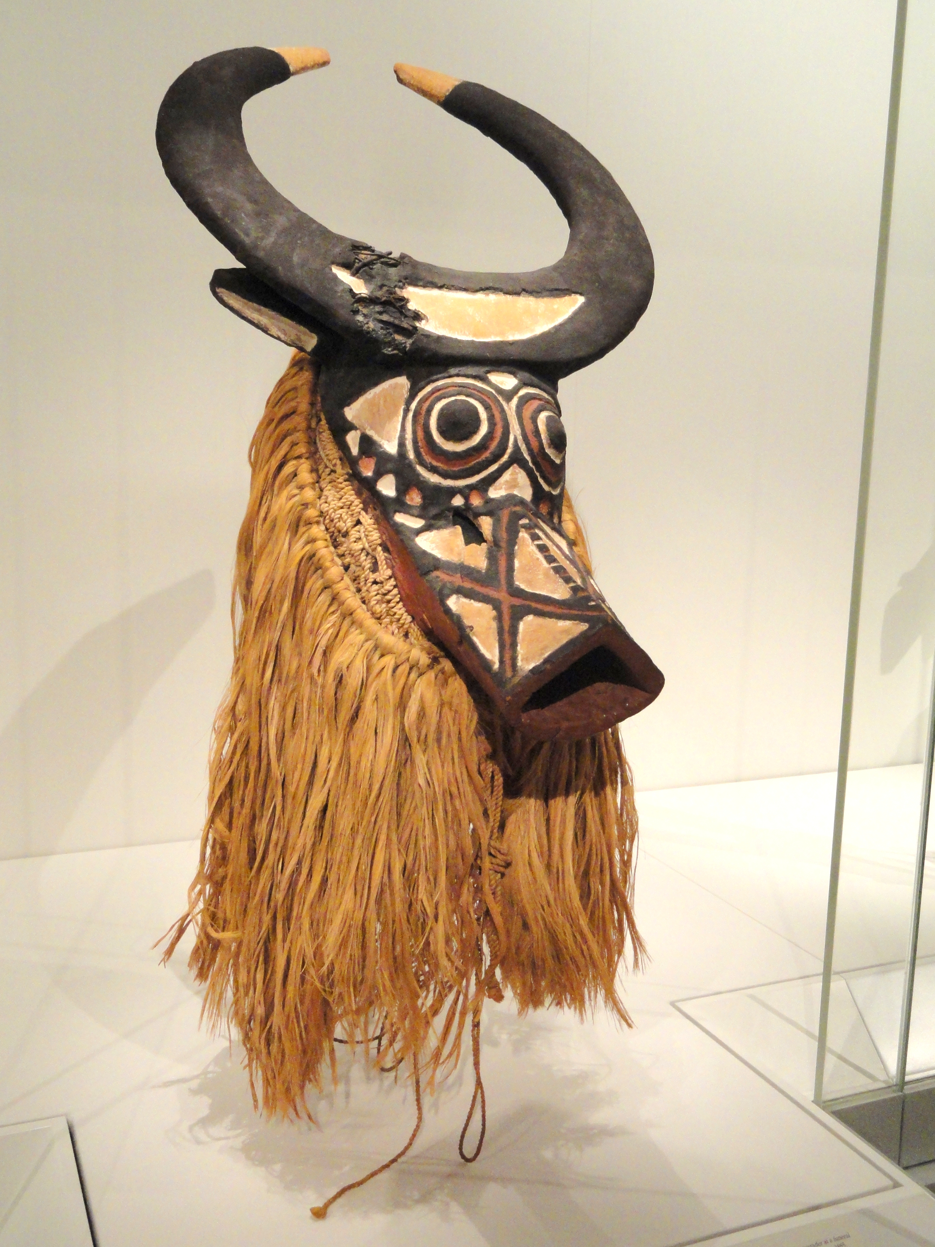 File:Bush Buffalo 1900s, Western Sudan, Burkina Faso, Bwa wood, fibers - Cleveland Museum of Art - DSC08709.JPG - Wikimedia Commons