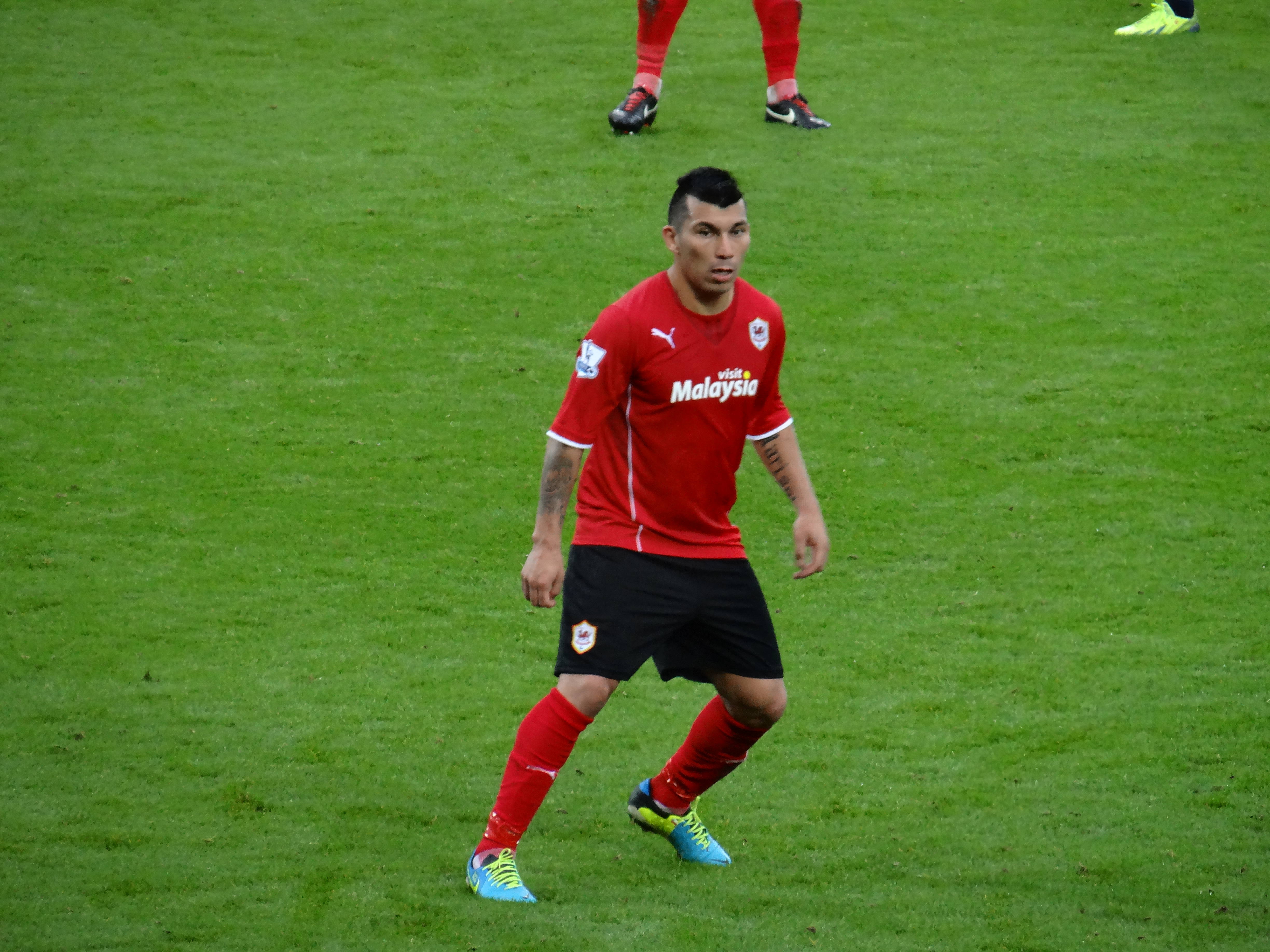 Cardiff city players hi-res stock photography and images - Alamy