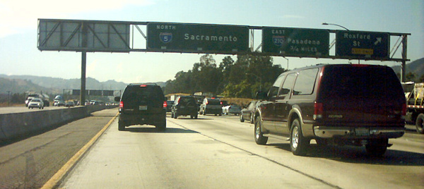 File:Goldenstatefreeway.jpg