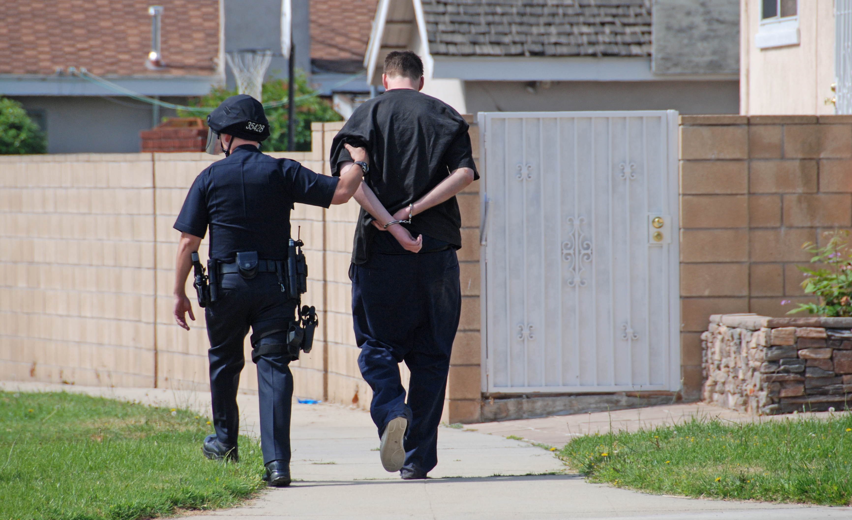 LAPD Arrest North Hills.jpg. 