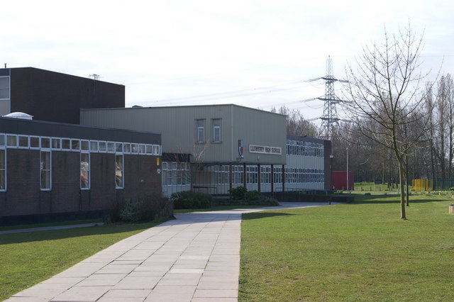 File:Lliswerry High School - geograph.org.uk - 148349.jpg